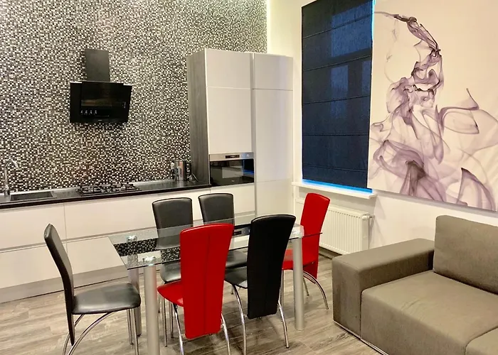 сучасні на площі ринок з панорамним видом на дахи львова Appartement