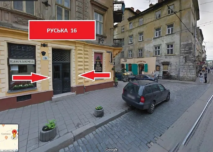 公寓 сучасні на площі ринок з панорамним видом на дахи львова